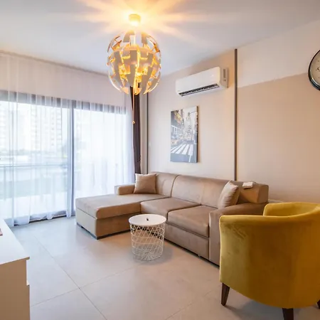 Apartamento Ground Garden & Pool View Spacious At Caesar &