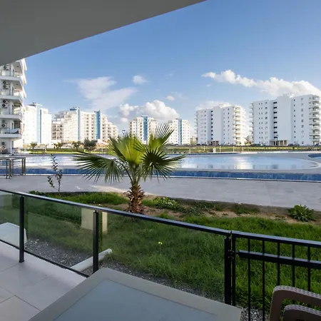 Apartment Ground Garden & Pool View Spacious At Caesar & *