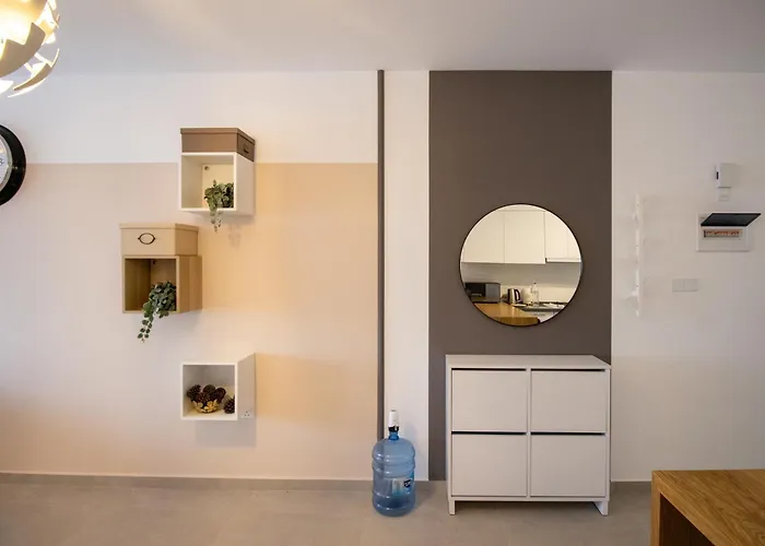 Lejlighed Ground Garden & Pool View Spacious At Caesar &